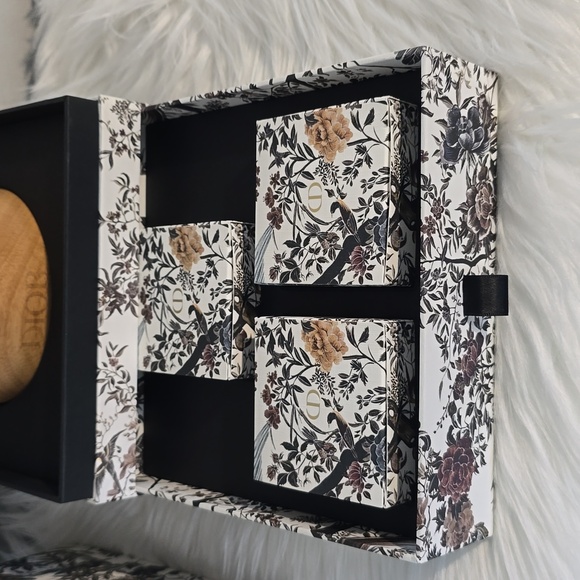 Very Rare!!! Dior VIP gift mid autumn festival mooncake decor. - Picture 4 of 11